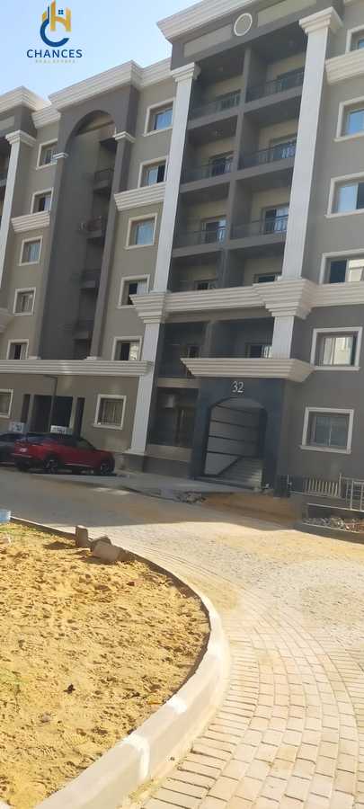 https://aqarmap.com.eg/en/listing/5883030-for-sale-cairo-new-cairo-compounds-town-residence