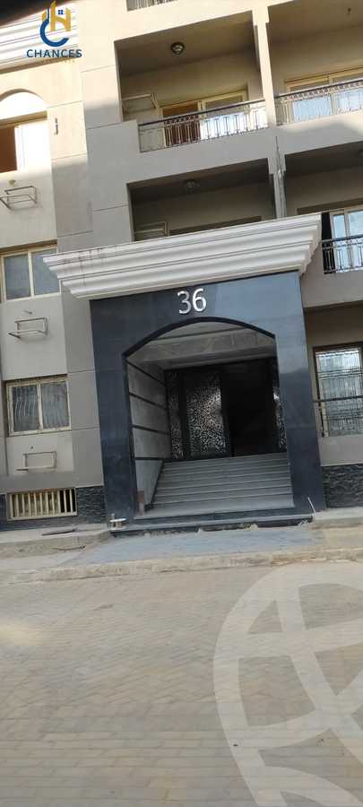 https://aqarmap.com.eg/en/listing/5883030-for-sale-cairo-new-cairo-compounds-town-residence