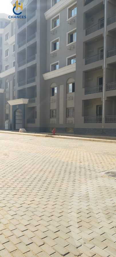 https://aqarmap.com.eg/en/listing/5883030-for-sale-cairo-new-cairo-compounds-town-residence