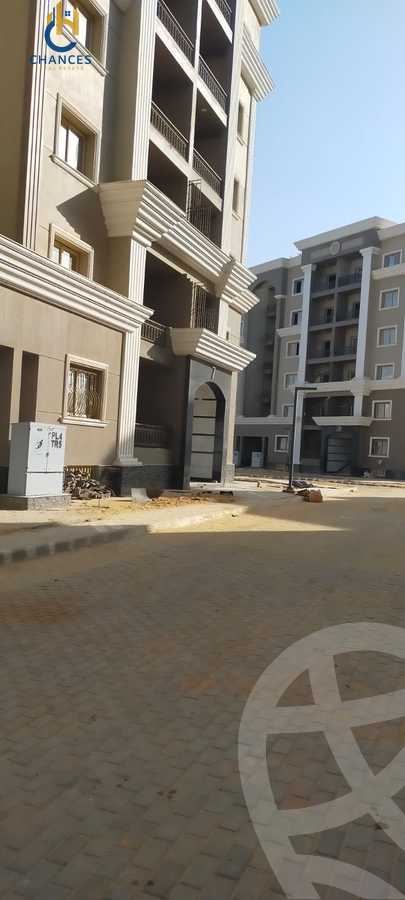 https://aqarmap.com.eg/en/listing/5883030-for-sale-cairo-new-cairo-compounds-town-residence
