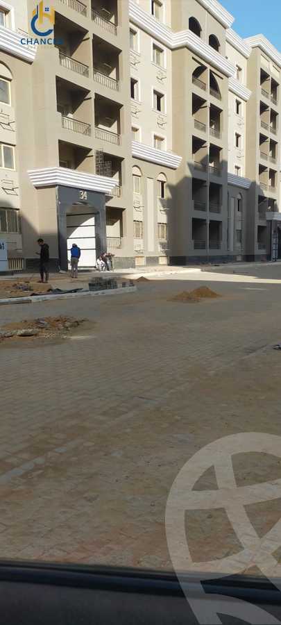 https://aqarmap.com.eg/en/listing/5883030-for-sale-cairo-new-cairo-compounds-town-residence