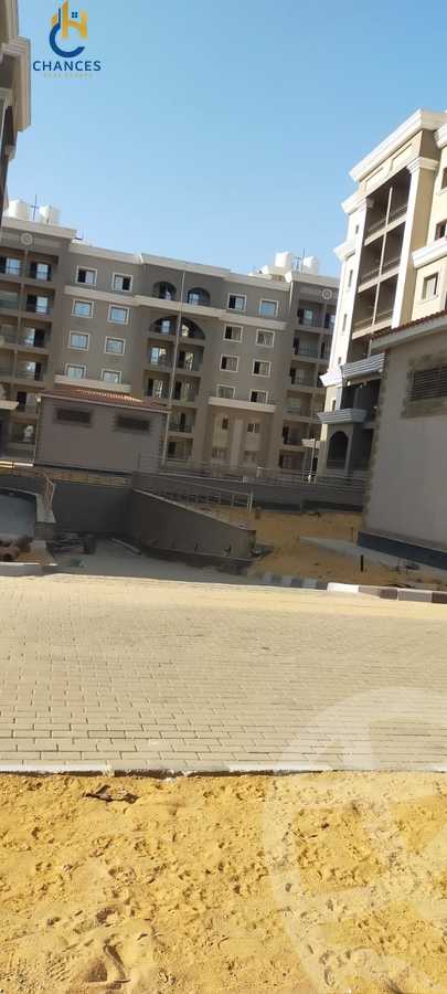 https://aqarmap.com.eg/en/listing/5883030-for-sale-cairo-new-cairo-compounds-town-residence
