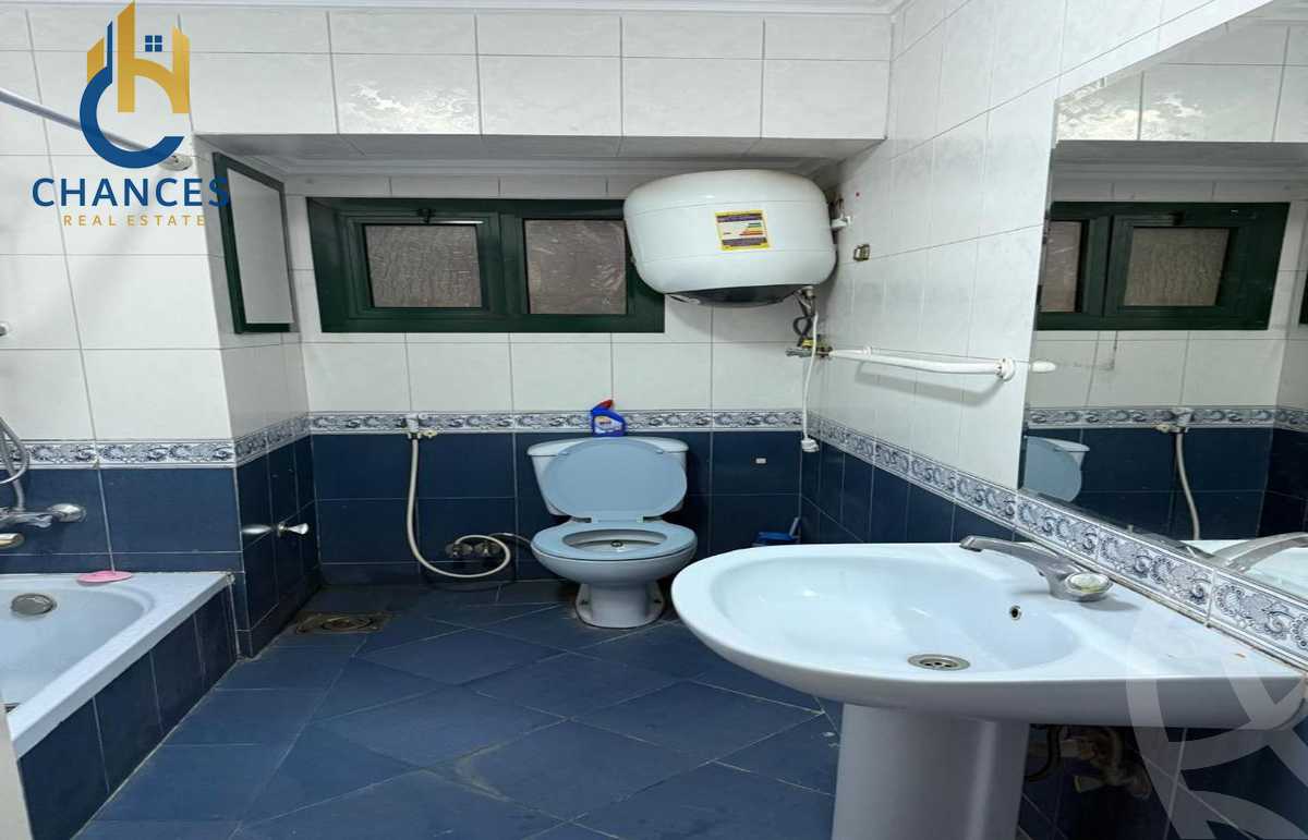 https://aqarmap.com.eg/en/listing/5901255-for-sale-cairo-el-maadi-degla-street-200