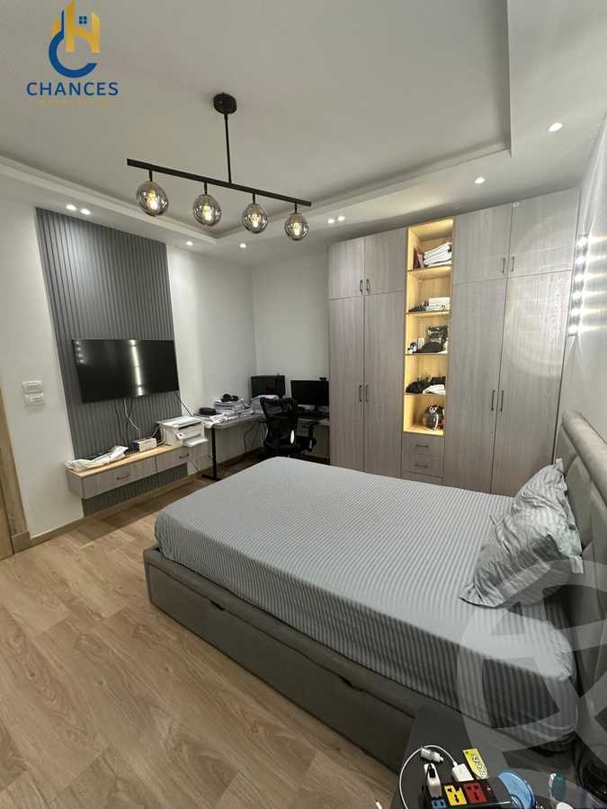 https://aqarmap.com.eg/en/listing/5941601-for-sale-cairo-new-cairo-compounds-fifth-square