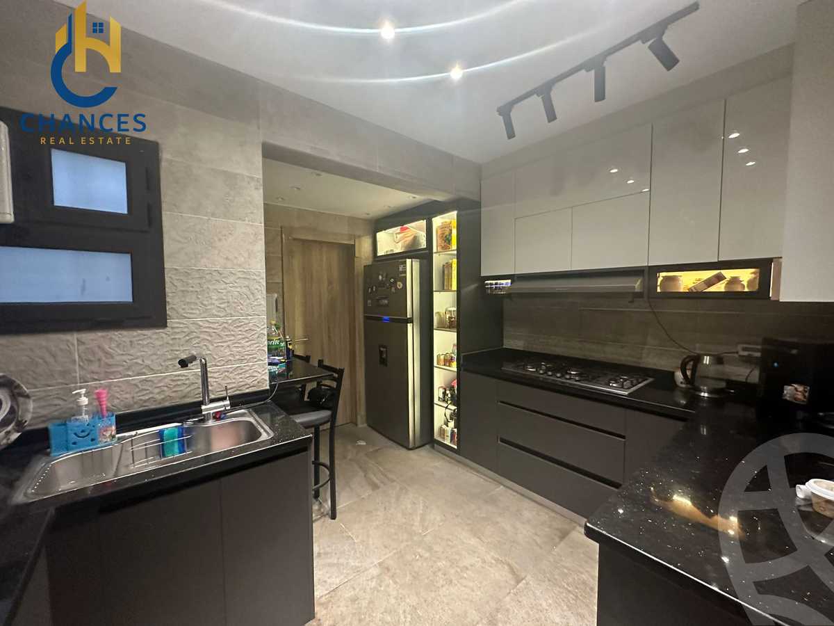 https://aqarmap.com.eg/en/listing/5941601-for-sale-cairo-new-cairo-compounds-fifth-square