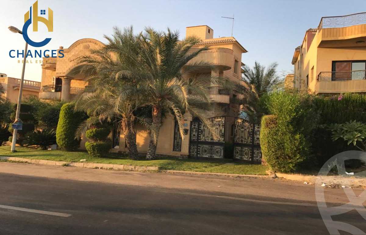 https://aqarmap.com.eg/ar/listing/5971579-for-sale-cairo-new-cairo-ganob-el-akadamiya-south-academy-b-taha-hussein-st
