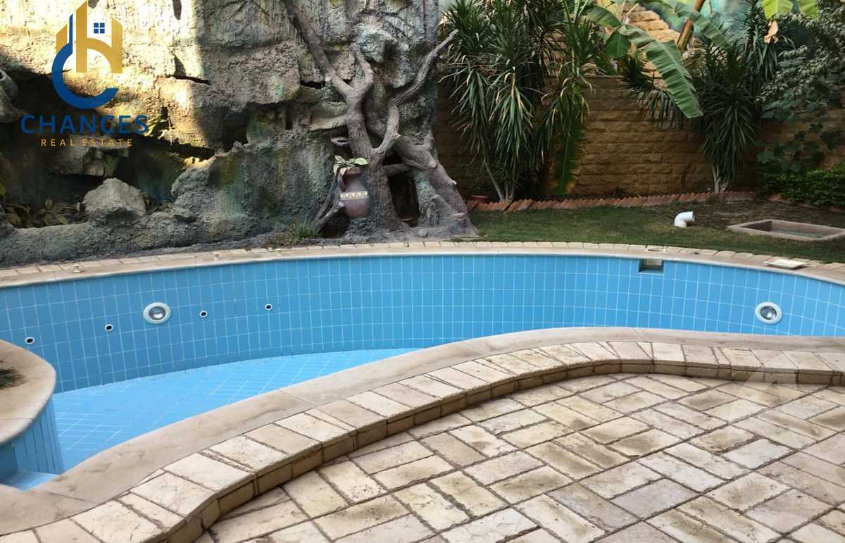https://aqarmap.com.eg/ar/listing/5971579-for-sale-cairo-new-cairo-ganob-el-akadamiya-south-academy-b-taha-hussein-st