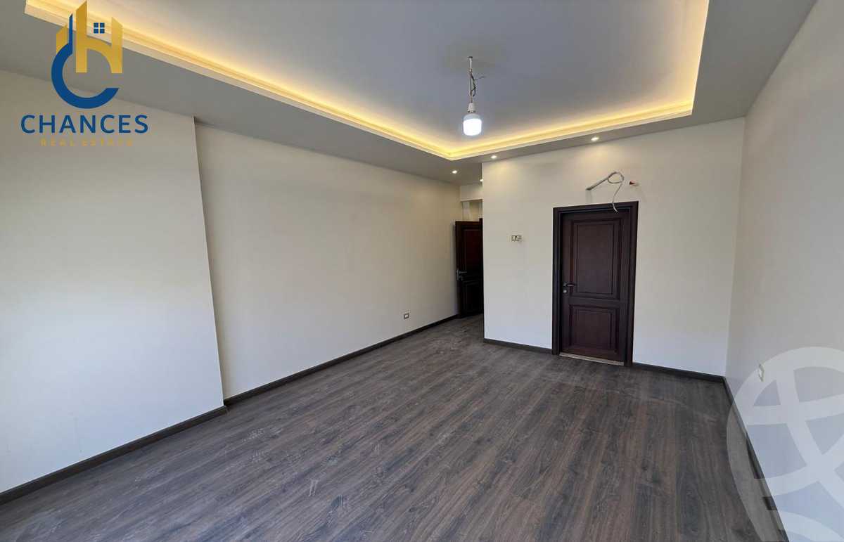 https://aqarmap.com.eg/en/listing/5986751-for-sale-cairo-new-cairo-compounds-el-patio-oro