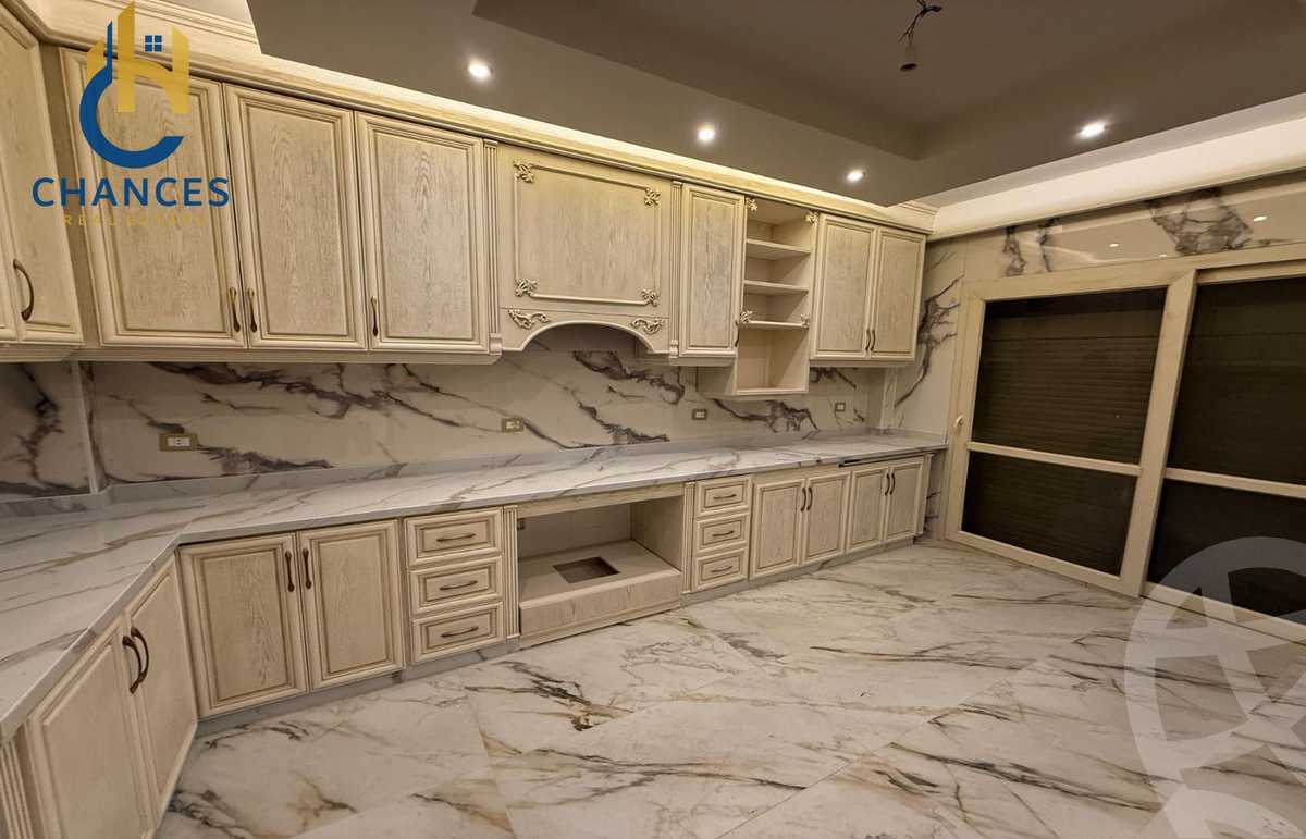 https://aqarmap.com.eg/en/listing/5986751-for-sale-cairo-new-cairo-compounds-el-patio-oro