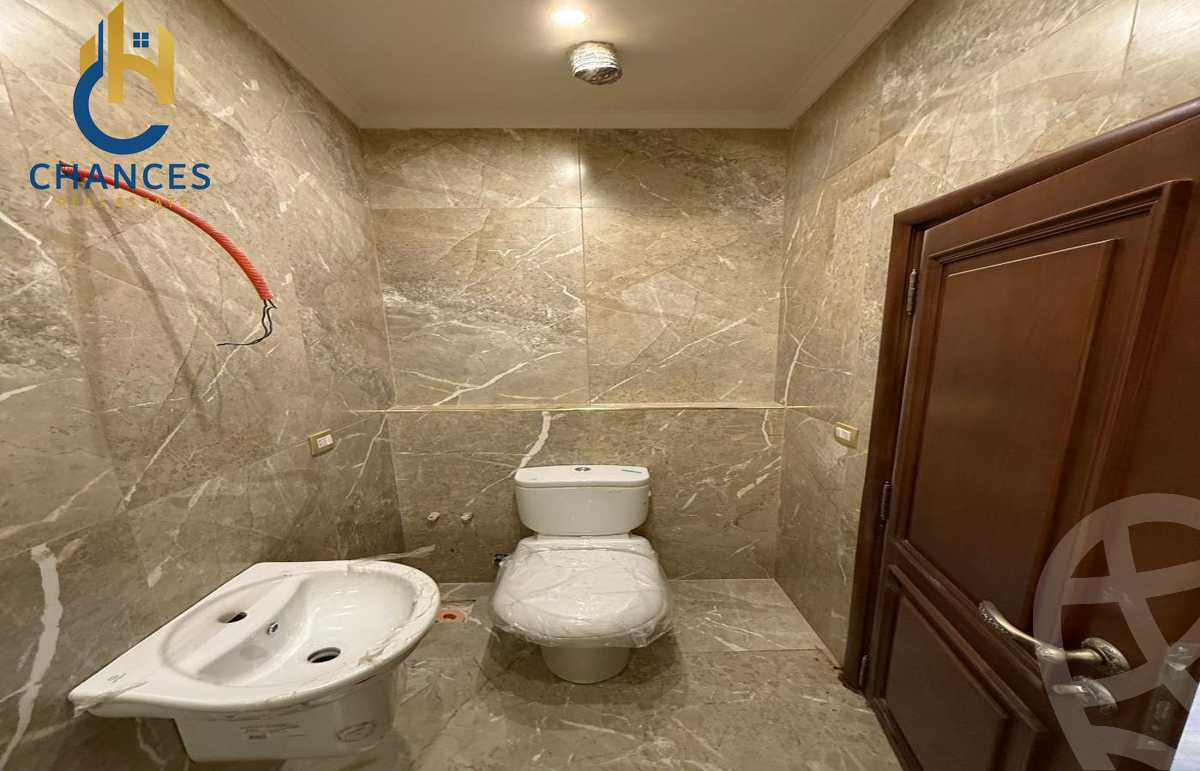 https://aqarmap.com.eg/en/listing/5986751-for-sale-cairo-new-cairo-compounds-el-patio-oro