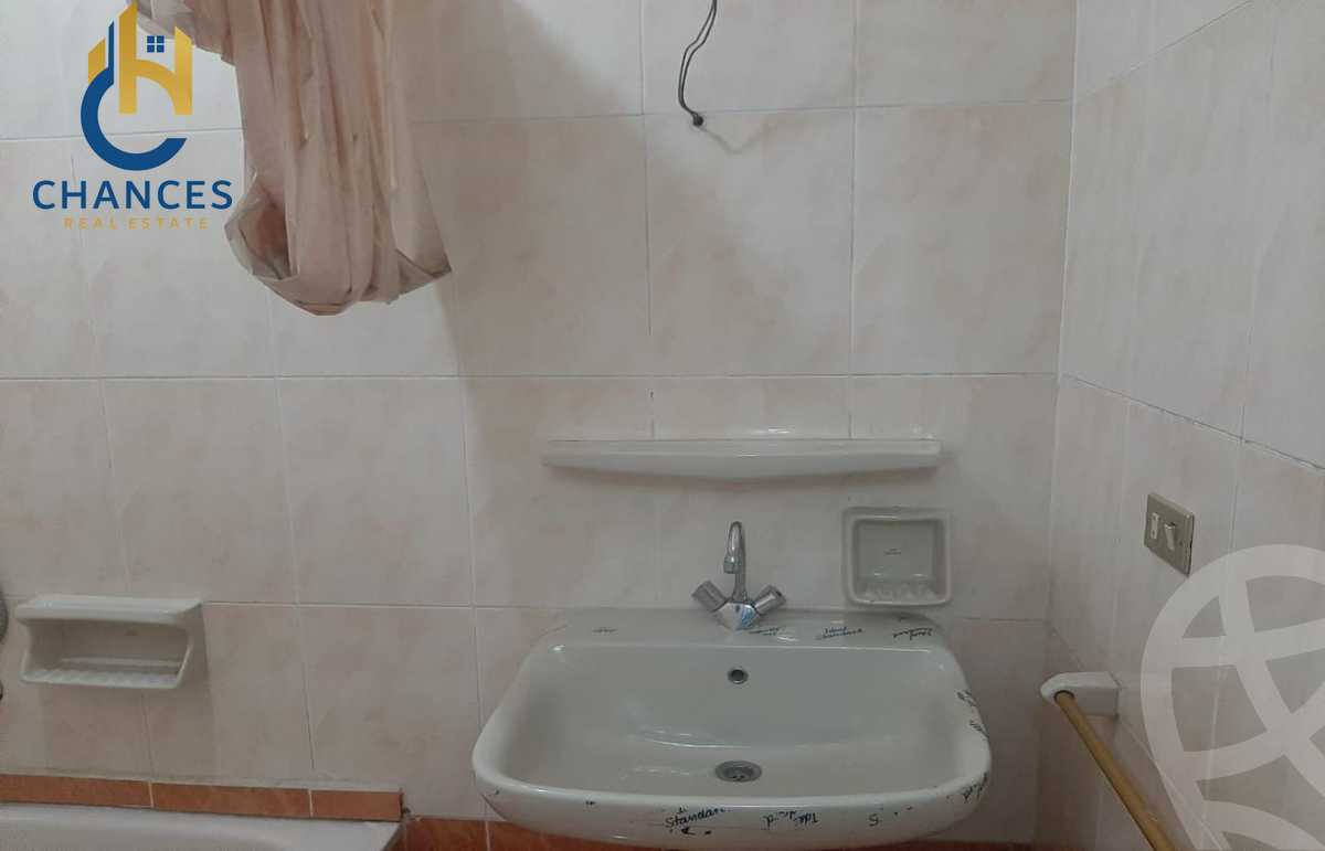 https://aqarmap.com.eg/en/listing/6013685-for-sale-cairo-el-maadi-degla-street-199