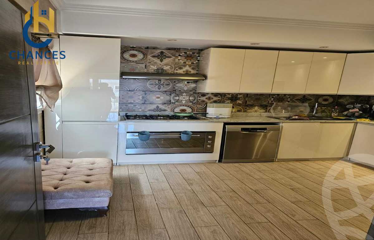 https://aqarmap.com.eg/en/listing/6016033-for-sale-cairo-new-cairo-compounds-hyde-park-centre-ville-hyde-park