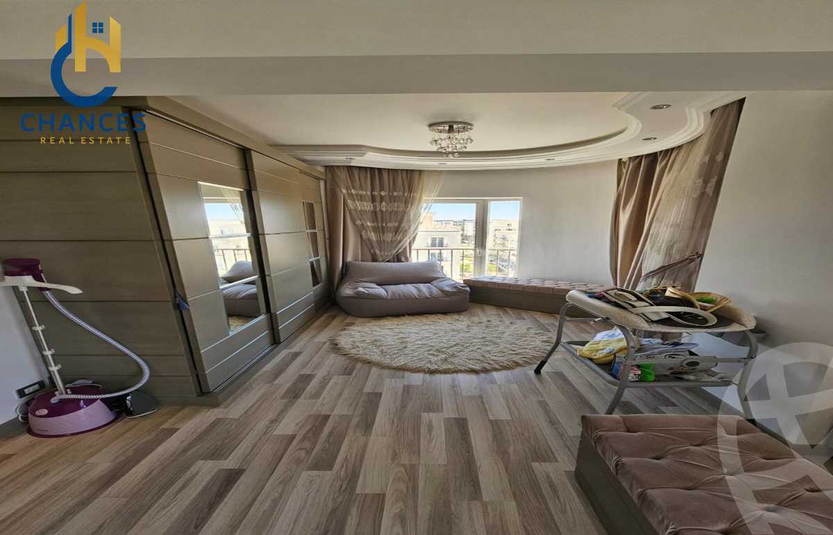 https://aqarmap.com.eg/en/listing/6016033-for-sale-cairo-new-cairo-compounds-hyde-park-centre-ville-hyde-park