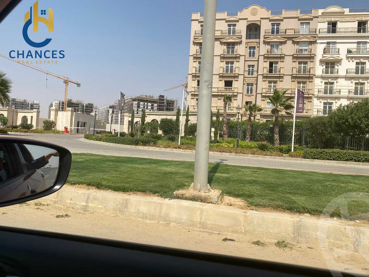 https://aqarmap.com.eg/en/listing/6029472-for-sale-cairo-new-cairo-compounds-hyde-park-centre-ville-hyde-park