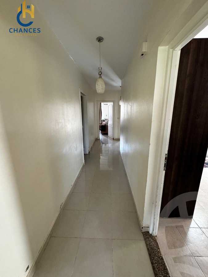 https://aqarmap.com.eg/en/listing/6042089-for-sale-cairo-new-cairo-lrhb-city-phase-4-mohammed-farid-st