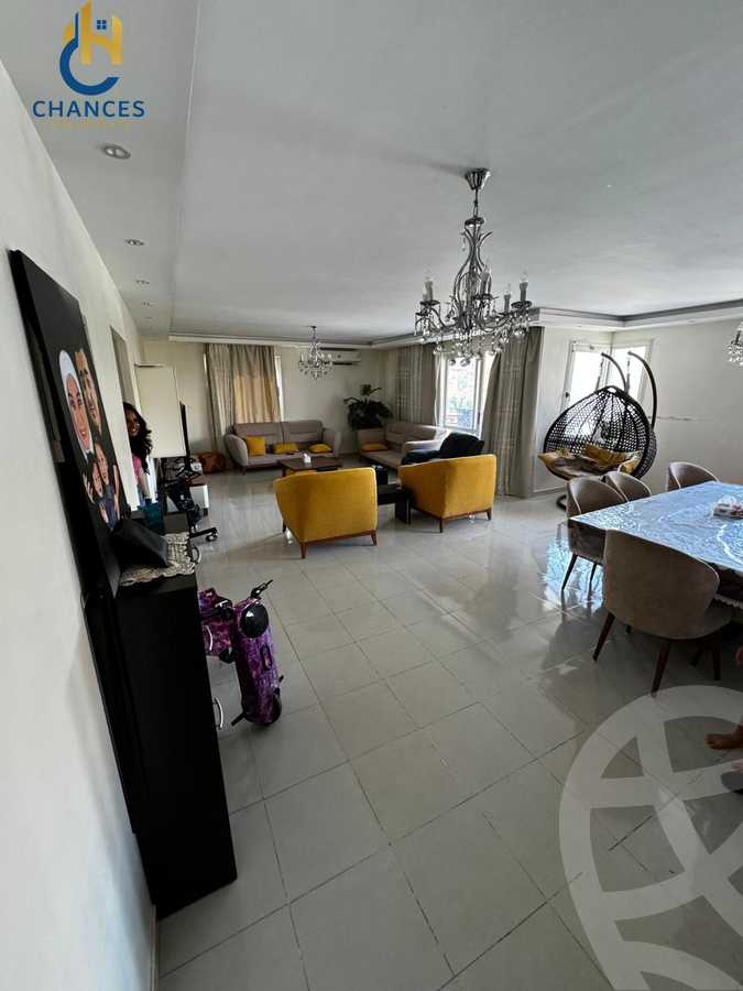 https://aqarmap.com.eg/en/listing/6042089-for-sale-cairo-new-cairo-lrhb-city-phase-4-mohammed-farid-st