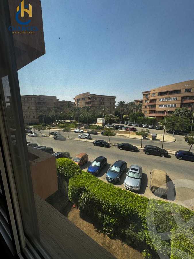https://aqarmap.com.eg/en/listing/6042089-for-sale-cairo-new-cairo-lrhb-city-phase-4-mohammed-farid-st