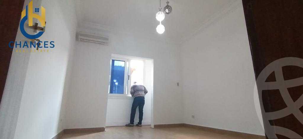 https://aqarmap.com.eg/en/listing/6046573-for-sale-cairo-el-maadi-sarayat-el-maadi-street-256