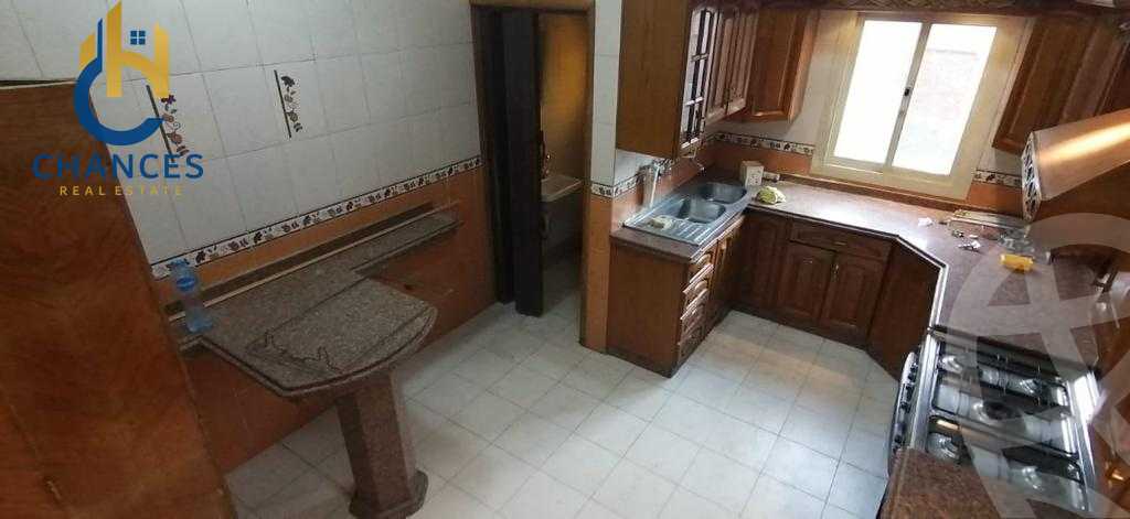 https://aqarmap.com.eg/en/listing/6046573-for-sale-cairo-el-maadi-sarayat-el-maadi-street-256