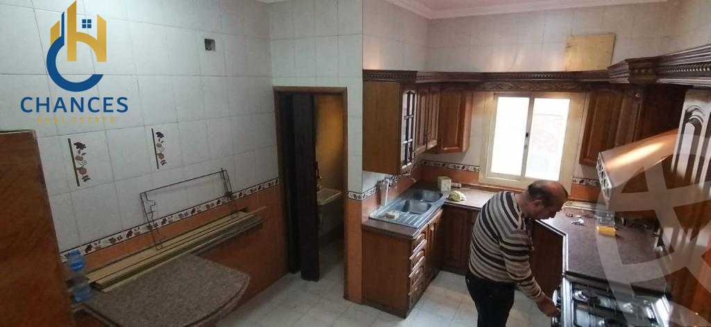 https://aqarmap.com.eg/en/listing/6046573-for-sale-cairo-el-maadi-sarayat-el-maadi-street-256