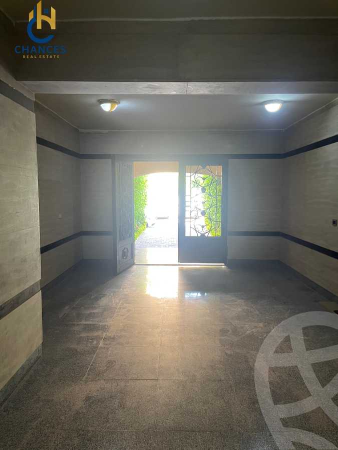 https://aqarmap.com.eg/en/listing/6060176-for-sale-cairo-el-sheikh-zayed-city-compounds-el-khamayel