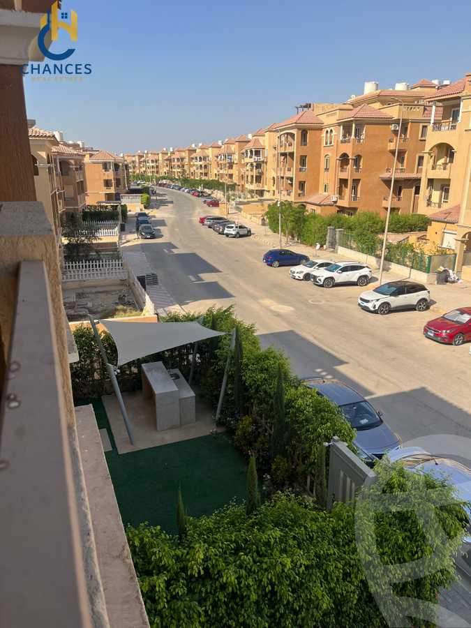 https://aqarmap.com.eg/en/listing/6060176-for-sale-cairo-el-sheikh-zayed-city-compounds-el-khamayel