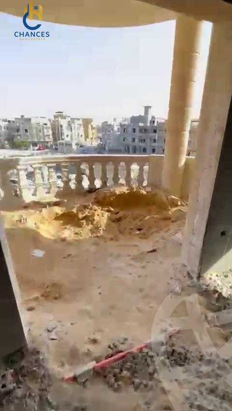 https://aqarmap.com.eg/en/listing/6075017-for-sale-cairo-new-cairo-compounds-kmbwnd-ldf-lwtny