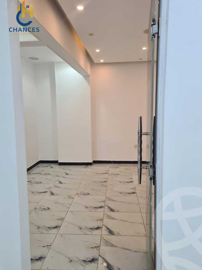 https://aqarmap.com.eg/ar/listing/6083284-for-rent-cairo-el-maadi-sarayat-el-maadi-street-11