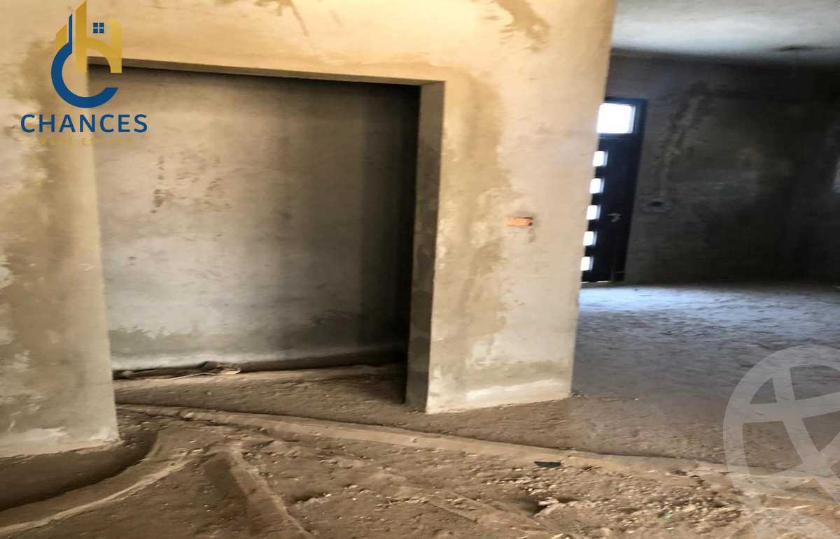 https://aqarmap.com.eg/ar/listing/6083307-for-sale-cairo-el-sheikh-zayed-city-compounds-kmbwnd-ljry-swdyk