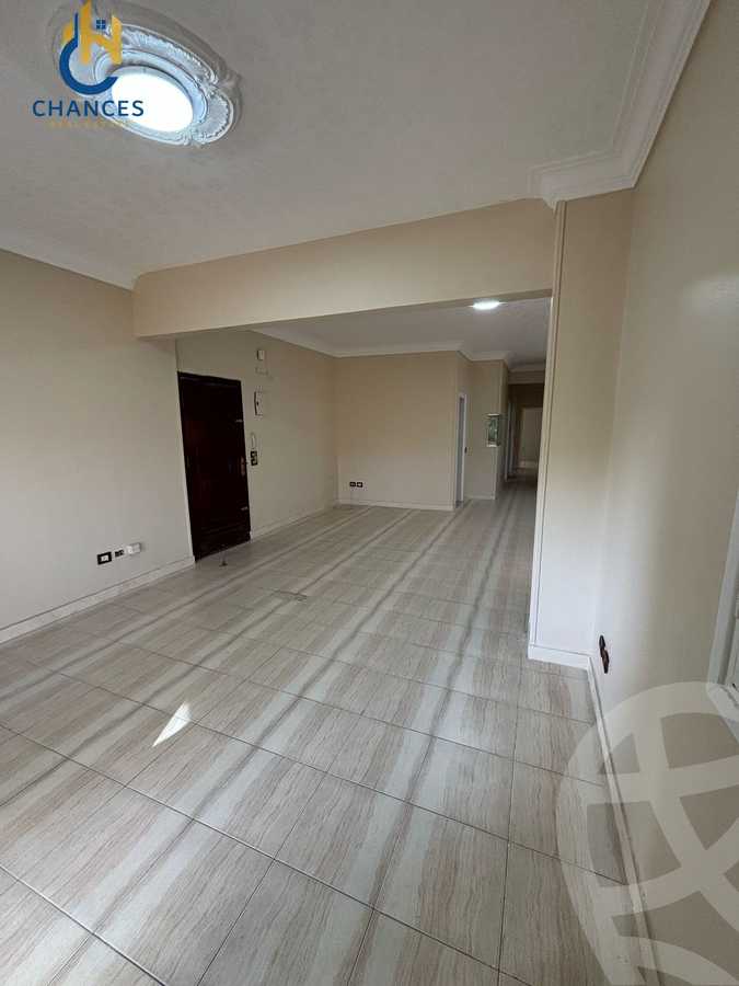https://aqarmap.com.eg/en/listing/6129686-for-sale-cairo-new-cairo-el-ahyaa-first-neighborhood-street-1
