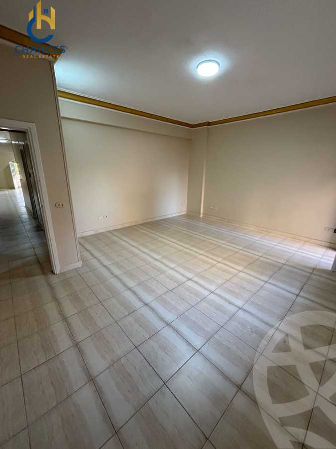 https://aqarmap.com.eg/en/listing/6129686-for-sale-cairo-new-cairo-el-ahyaa-first-neighborhood-street-1