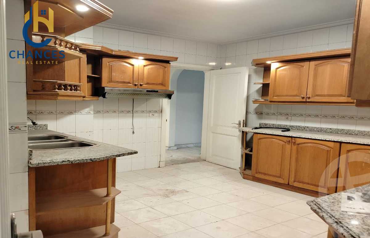 https://aqarmap.com.eg/en/listing/6132762-for-sale-cairo-el-maadi-sarayat-el-maadi-street-20
