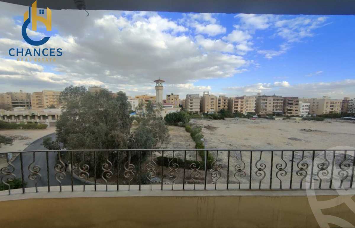 https://aqarmap.com.eg/ar/listing/6216866-for-sale-cairo-6th-of-october-el-ahyaa-neighborhood-5th-street-47