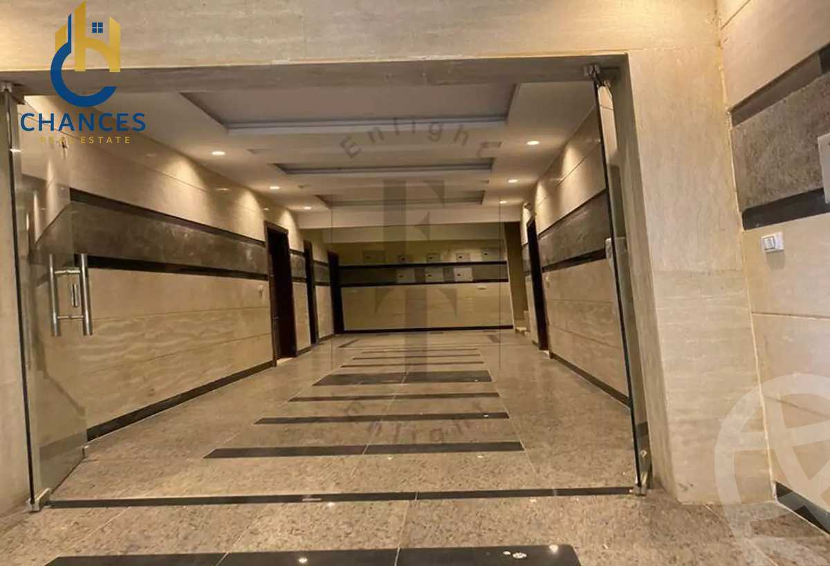 https://aqarmap.com.eg/ar/listing/6321499-for-sale-cairo-new-cairo-compounds-hyde-park-centre-ville-hyde-park