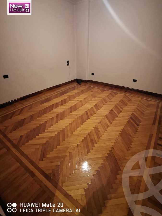 https://aqarmap.com.eg/en/listing/4015360-for-sale-cairo-al-zamalek-shr-th-hsyn