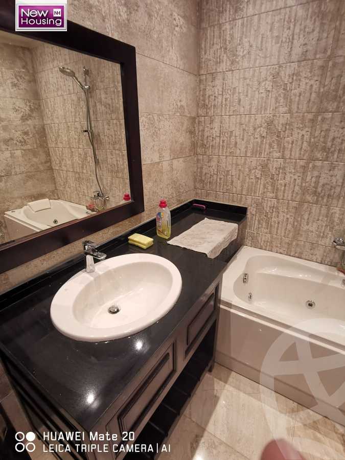https://aqarmap.com.eg/en/listing/4015360-for-sale-cairo-al-zamalek-shr-th-hsyn