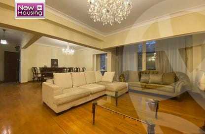 https://aqarmap.com.eg/ar/listing/4102062-for-sale-cairo-al-zamalek-shr-th-hsyn