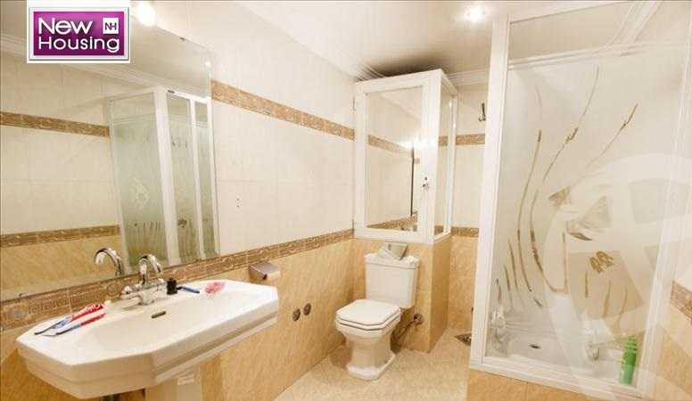 https://aqarmap.com.eg/ar/listing/4859831-for-rent-cairo-al-zamalek-aziz-abaza-st