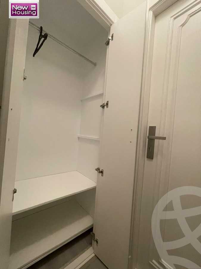 https://aqarmap.com.eg/ar/listing/5258920-for-rent-cairo-al-zamalek-shr-hsn-sm