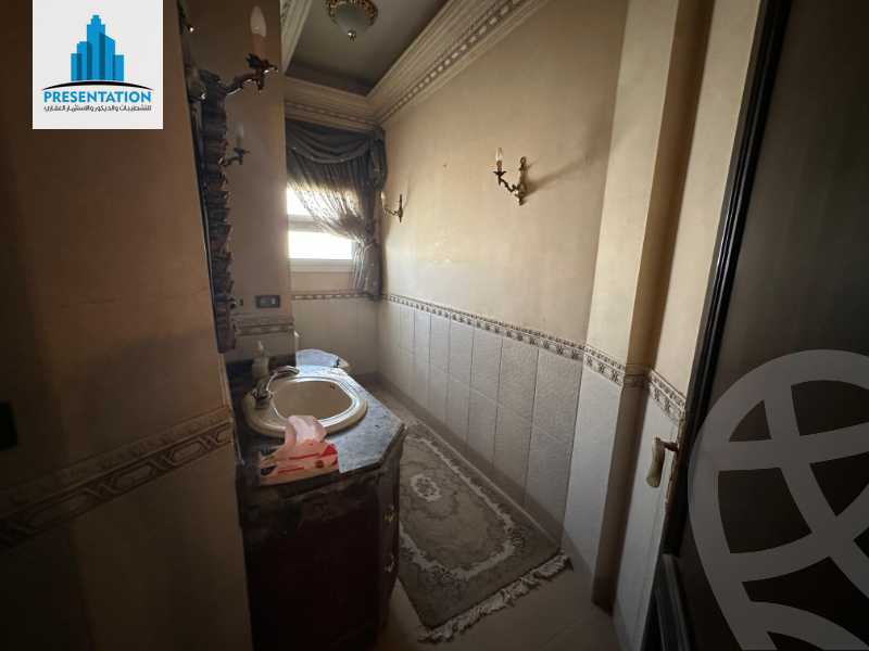 https://aqarmap.com.eg/ar/listing/4189312-for-sale-cairo-el-sheikh-zayed-city-compounds-in-sheikh-zayed-beverly-hills