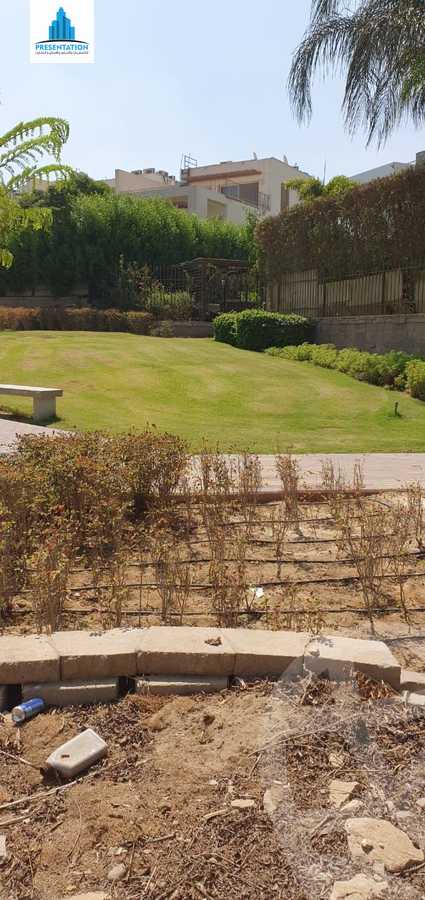 https://aqarmap.com.eg/en/listing/4206705-for-sale-cairo-el-sheikh-zayed-city-compounds-kmbwnd-wyst-twn-swdyk