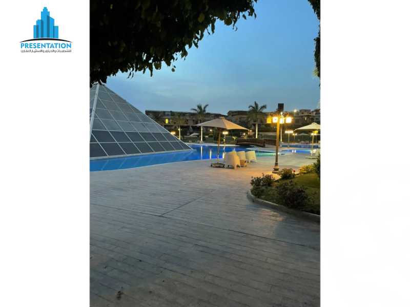 https://aqarmap.com.eg/en/listing/4227496-for-sale-cairo-el-sheikh-zayed-city-compounds-in-sheikh-zayed-pyramids-walk