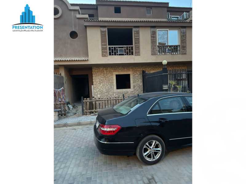 https://aqarmap.com.eg/en/listing/4227496-for-sale-cairo-el-sheikh-zayed-city-compounds-in-sheikh-zayed-pyramids-walk