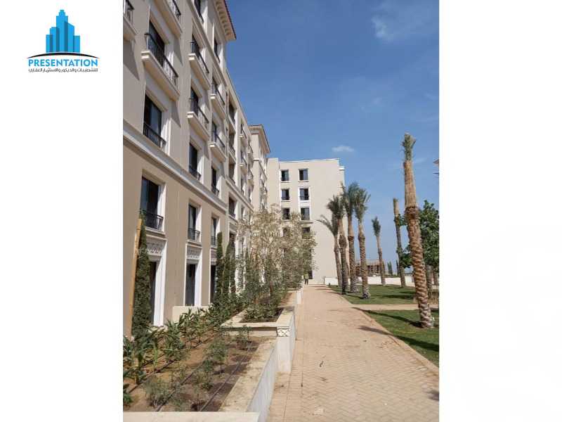 https://aqarmap.com.eg/ar/listing/4362765-for-sale-cairo-el-sheikh-zayed-city-compounds-kmbwnd-fyldj-wyst-dr-llttwyr