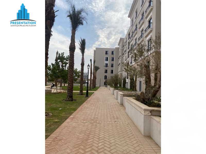 https://aqarmap.com.eg/ar/listing/4362765-for-sale-cairo-el-sheikh-zayed-city-compounds-kmbwnd-fyldj-wyst-dr-llttwyr