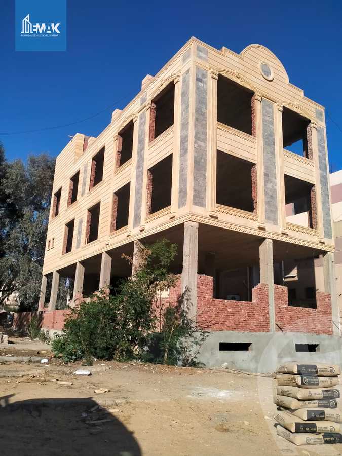 https://aqarmap.com.eg/ar/listing/3615667-for-sale-cairo-al-oubour-eskan-el-shabab