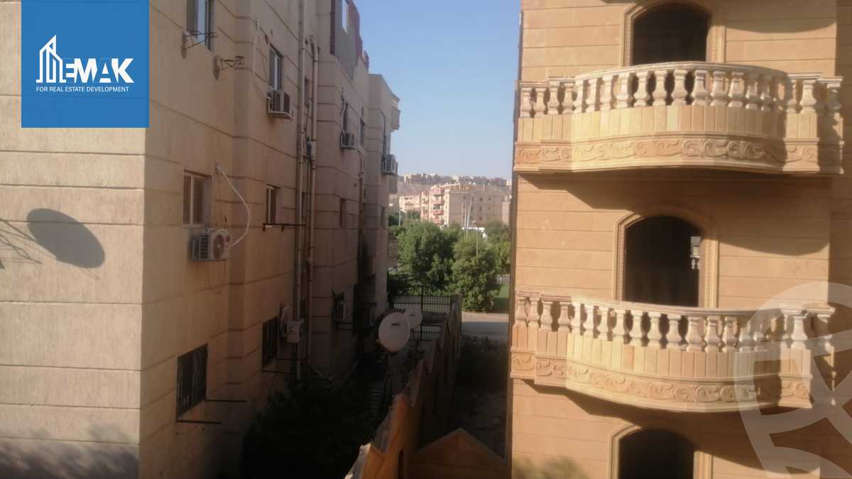 https://aqarmap.com.eg/ar/listing/4176528-for-sale-cairo-obour-fifth-neighborhood-abd-el-aziz-ismael-st