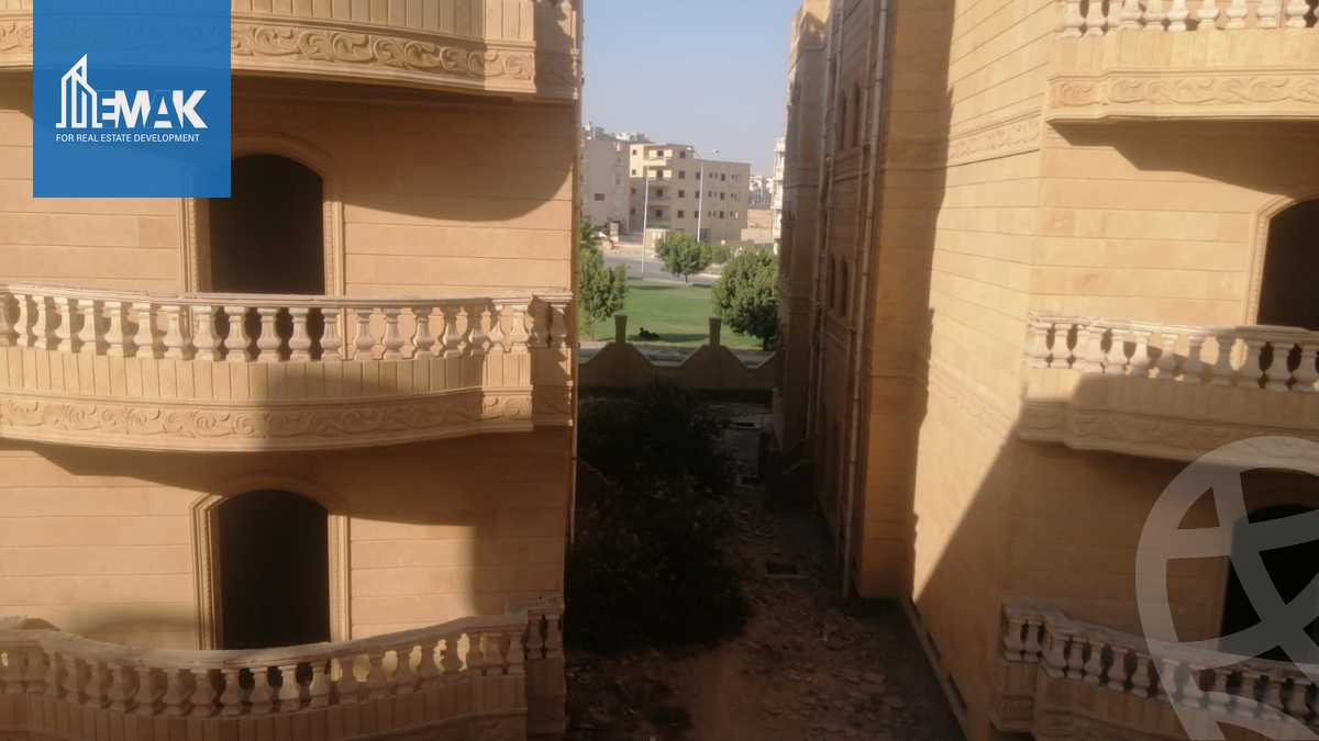 https://aqarmap.com.eg/en/listing/4176533-for-sale-cairo-obour-fifth-neighborhood-abd-el-aziz-ismael-st