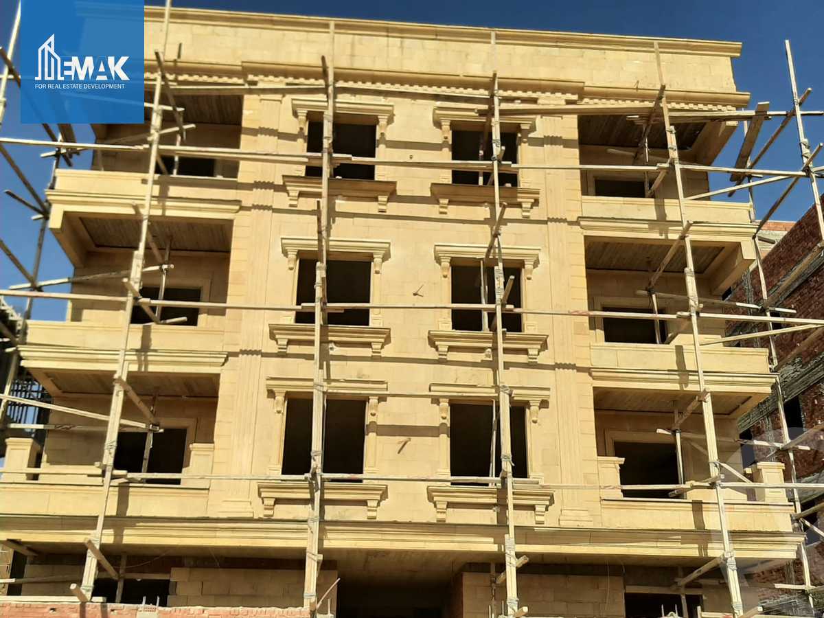 https://aqarmap.com.eg/ar/listing/4882507-for-sale-cairo-al-oubour-l-bwr-ljdyd-byt-lwtn