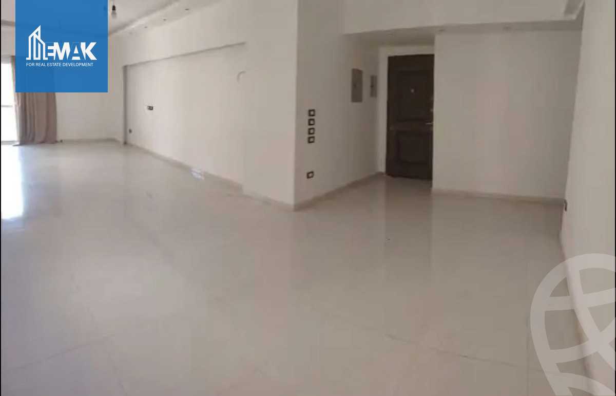 https://aqarmap.com.eg/en/listing/6092274-for-sale-cairo-al-oubour-el-hay-el-taseaa-el-thaqafa-st